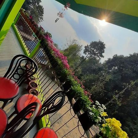 Greenery Homestay Darjeeling  Bagian luar foto