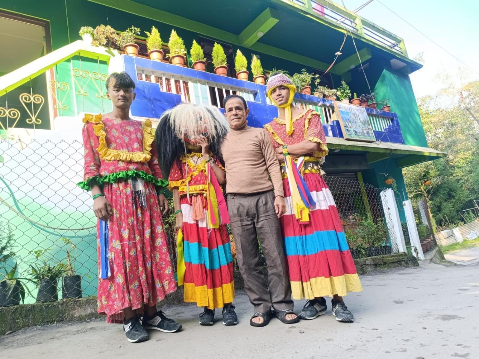 Greenery Homestay Darjeeling  Bagian luar foto